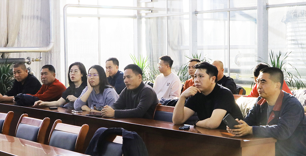 2024年會938圖智能溫室切2.jpg 2024年會938圖智能溫室切2.jpg